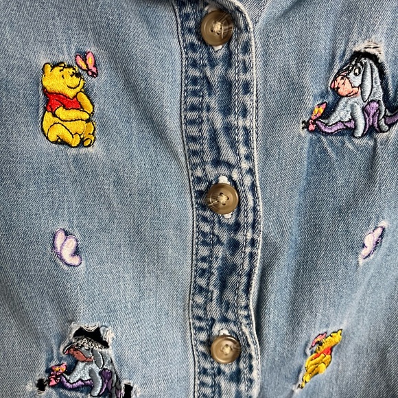 Vintage POOH kids button down or women’s XS - Picture 5 of 13
